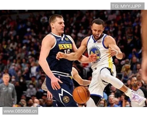 媒体人分析戈登与库里对决约基奇体能消耗成关键因素