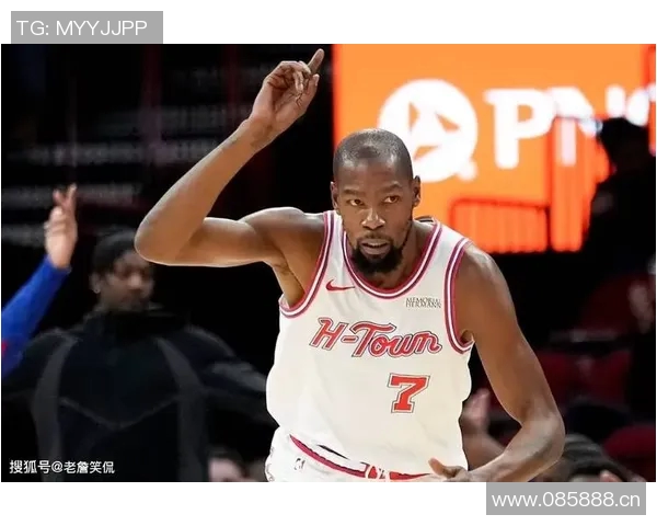 杜兰特谈末节表现提升通过侵略性引发对方包夹助队友创造机会