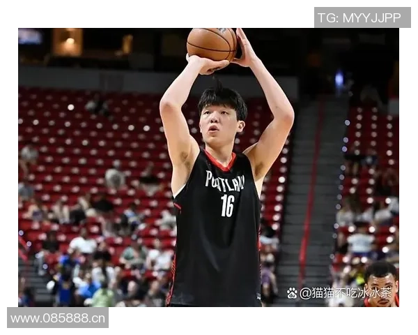 杨瀚森泪洒赛场背负亿万中国球迷期待的沉重责任